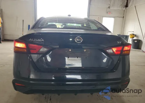 2021 Nissan Altima Sv z USA, uszkodzony, nr VIN 1N4BL4DV8MN337530